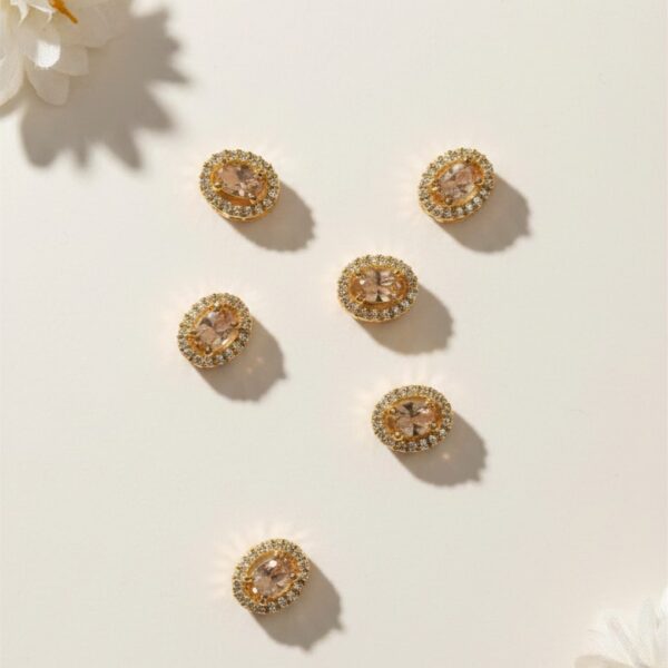 Oval white ad stone (Single)