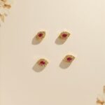 Red eye shape ad stone (Single)
