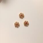 Red star ad stone (Single)