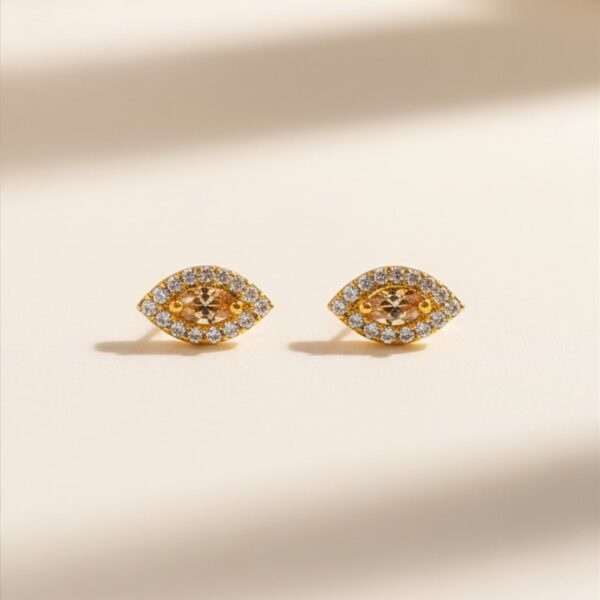 White eye shape ad stone (single)