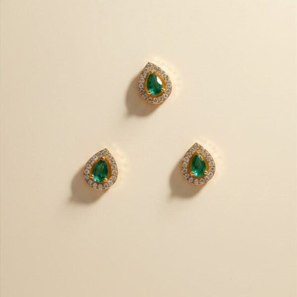 Green Ad stone  (Single)