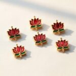 Premiun Maroon green lotus pendent pack 6