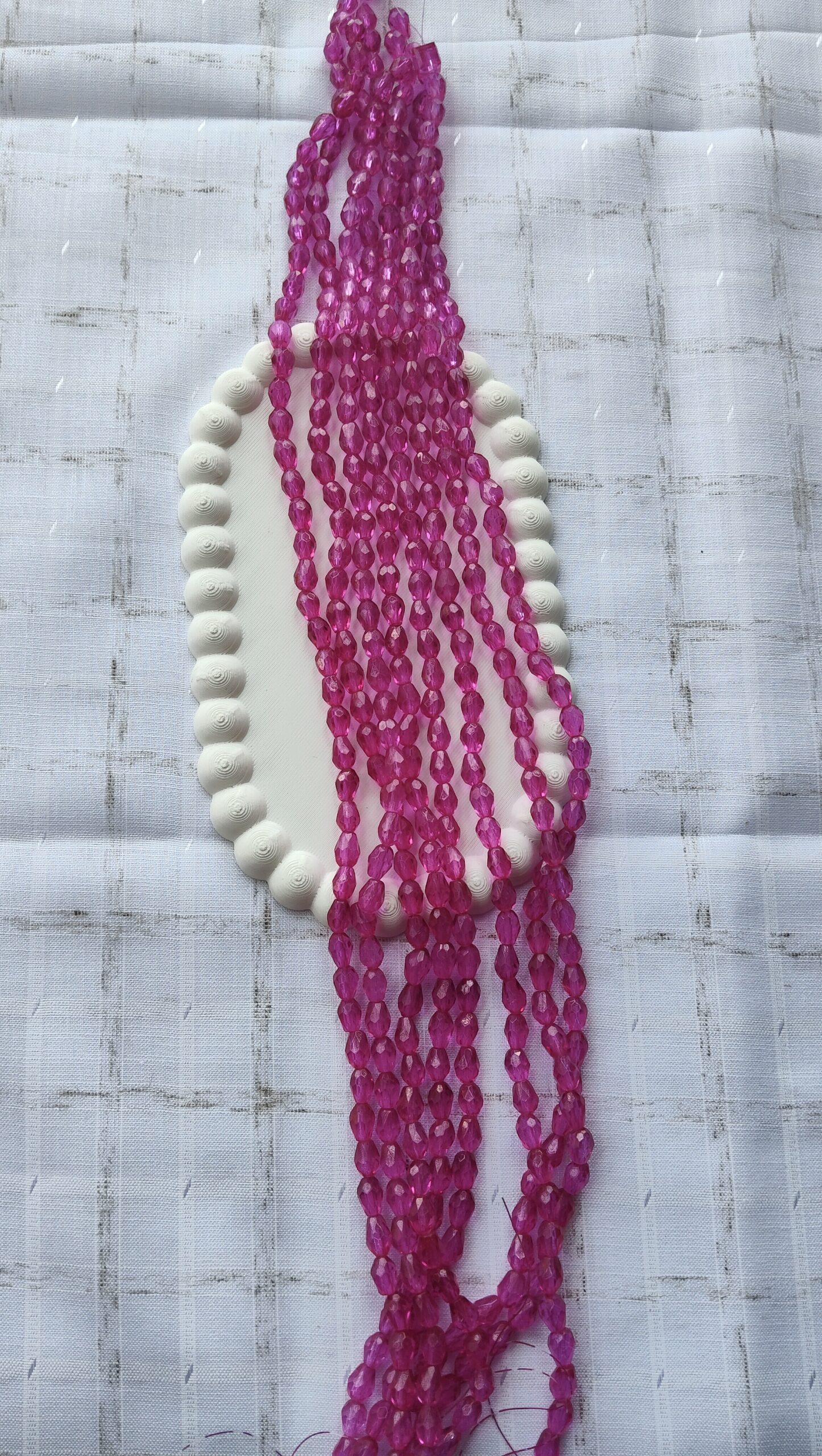 oplus_32 6 mm pink drop crystal (single line) - Image 1